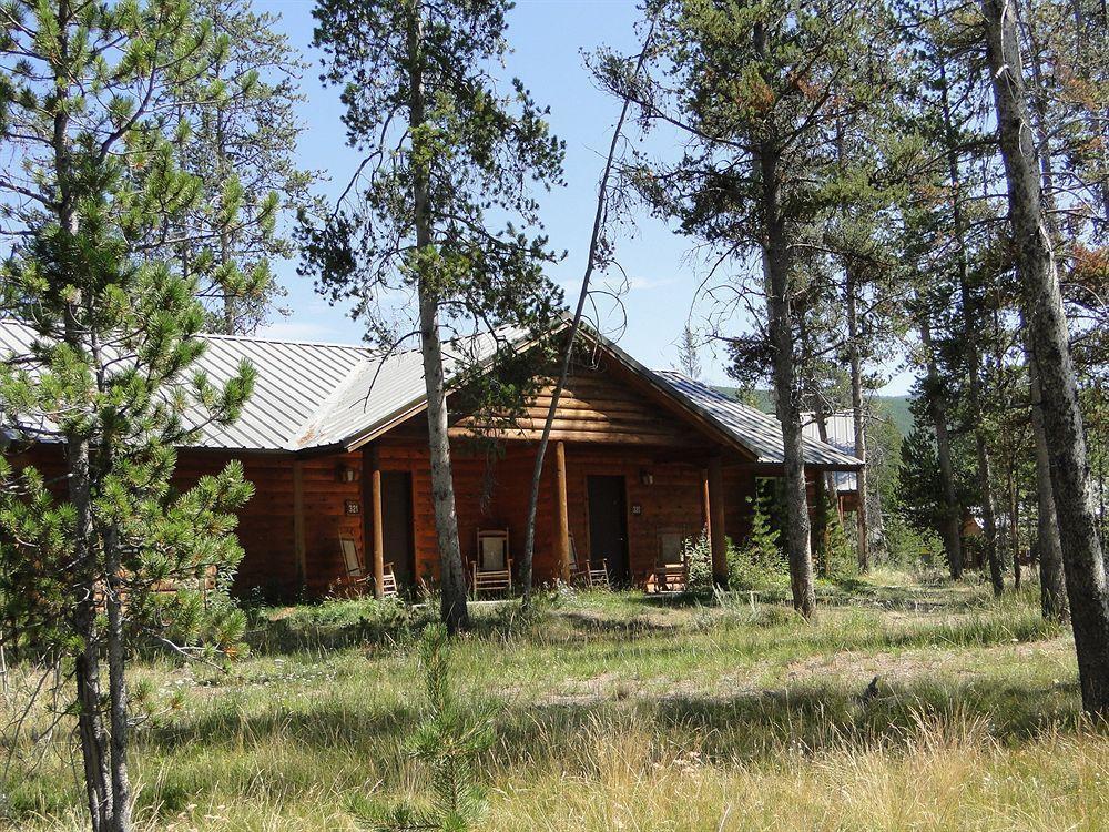 מורן Headwaters Lodge & Cabins At Flagg Ranch מראה חיצוני תמונה