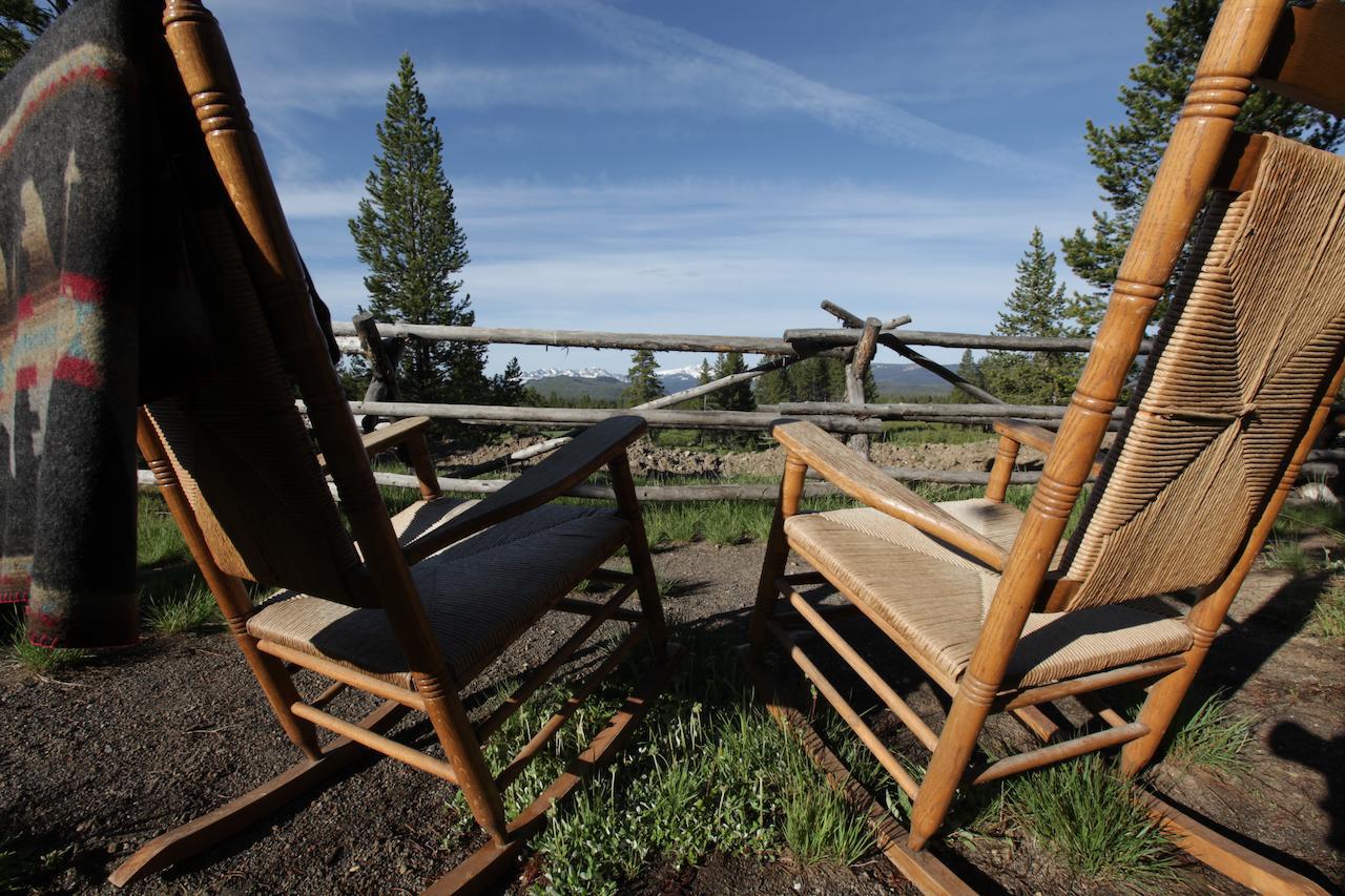 מורן Headwaters Lodge & Cabins At Flagg Ranch מראה חיצוני תמונה
