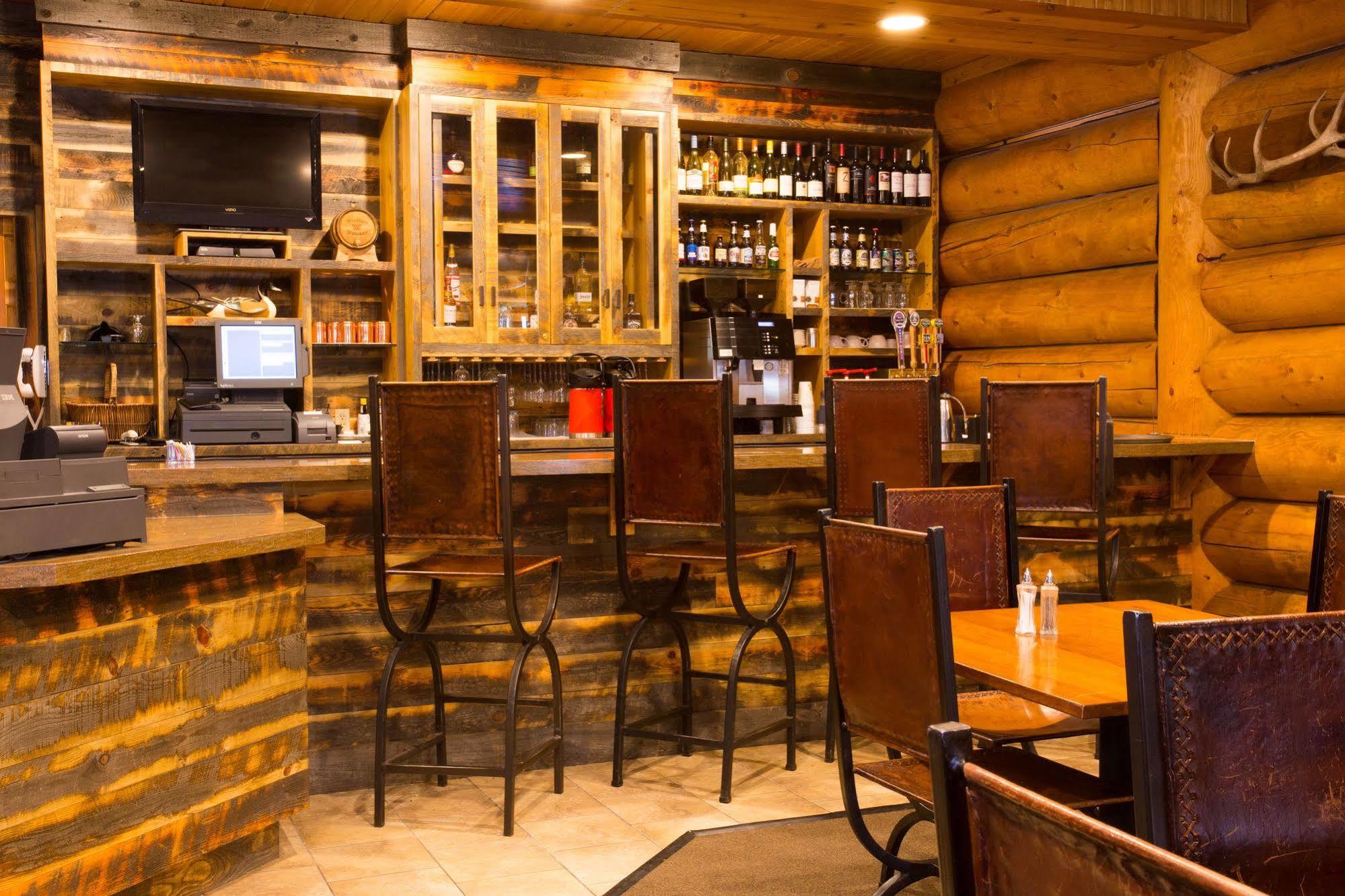 מורן Headwaters Lodge & Cabins At Flagg Ranch מראה חיצוני תמונה