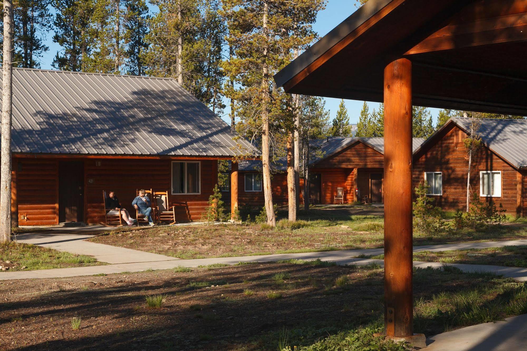 מורן Headwaters Lodge & Cabins At Flagg Ranch מראה חיצוני תמונה