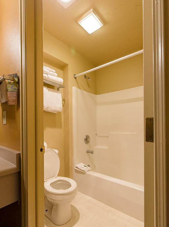 מורן Headwaters Lodge & Cabins At Flagg Ranch מראה חיצוני תמונה